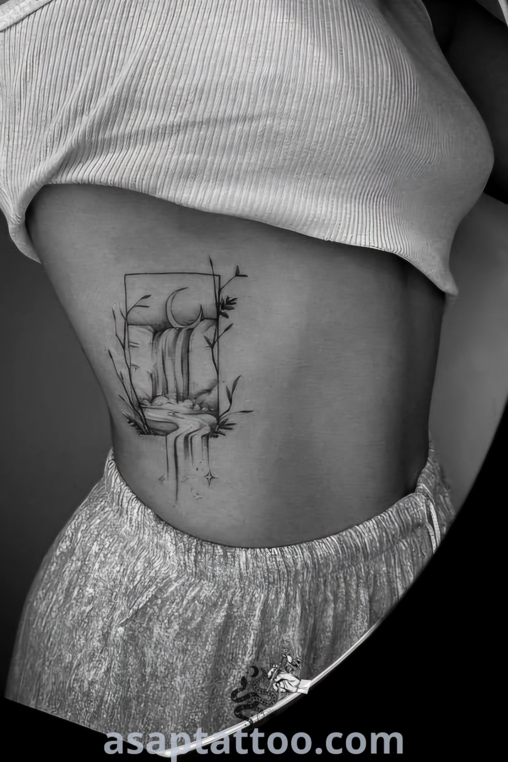 Black and white photo of a woman